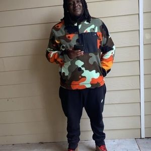 Meet your Posher, Mack